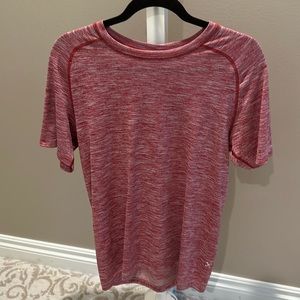 Men’s Lululemon Metal Vent Short Sleeve Shirt